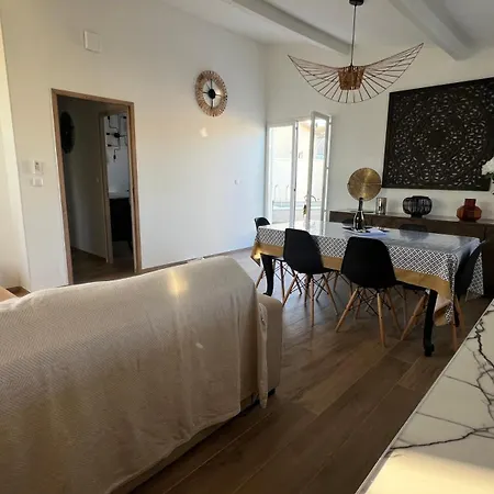 Lido De La Marana: Beachfront With Private Pool * Bastia (Corsica)